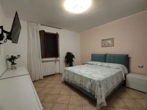 Camera da letto matrimoniale a Salerno: comfort e realizzazione su misura